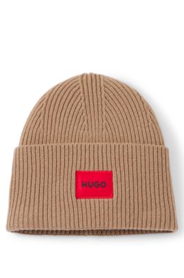 All-gender logo beanie hat in a wool blend, Light Brown