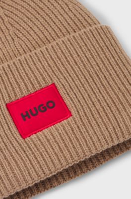 All-gender logo beanie hat in a wool blend, Light Brown