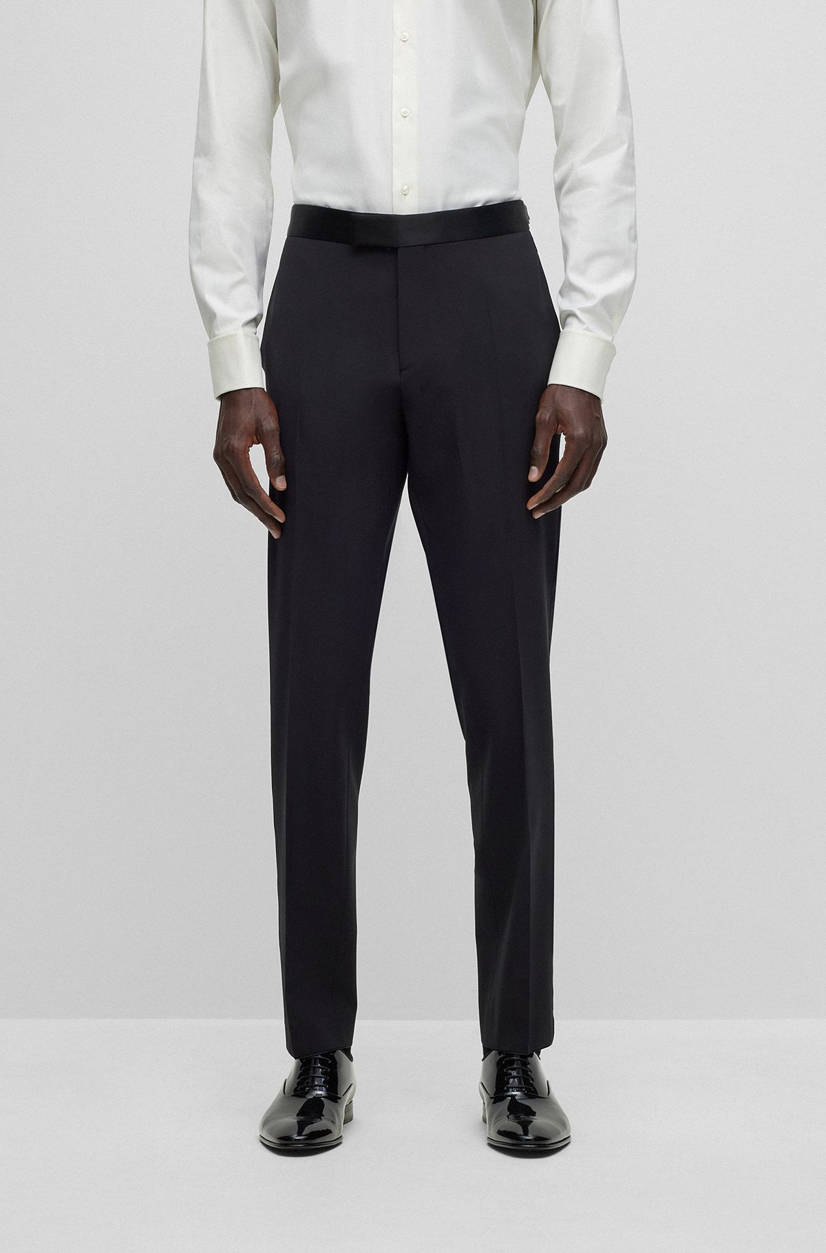 Pantalones de esmoquin slim fit en lana elástica, Negro