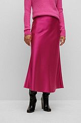 Longline slim-fit skirt in heavy satin, Pink
