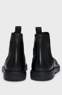 Leather Chelsea boots with signature-stripe detail, Black