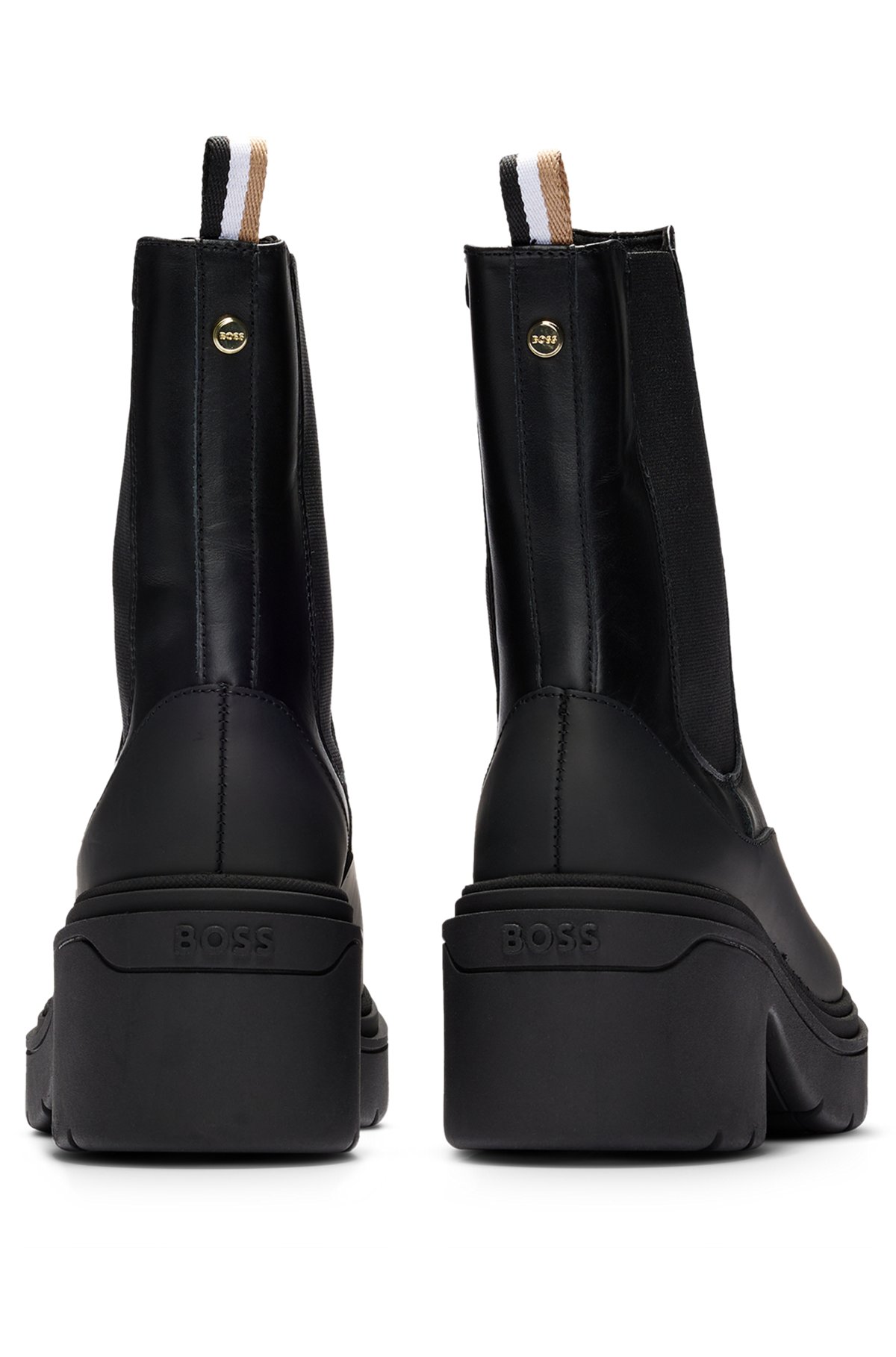 Chelsea boots in smooth leather with chunky sole, Black