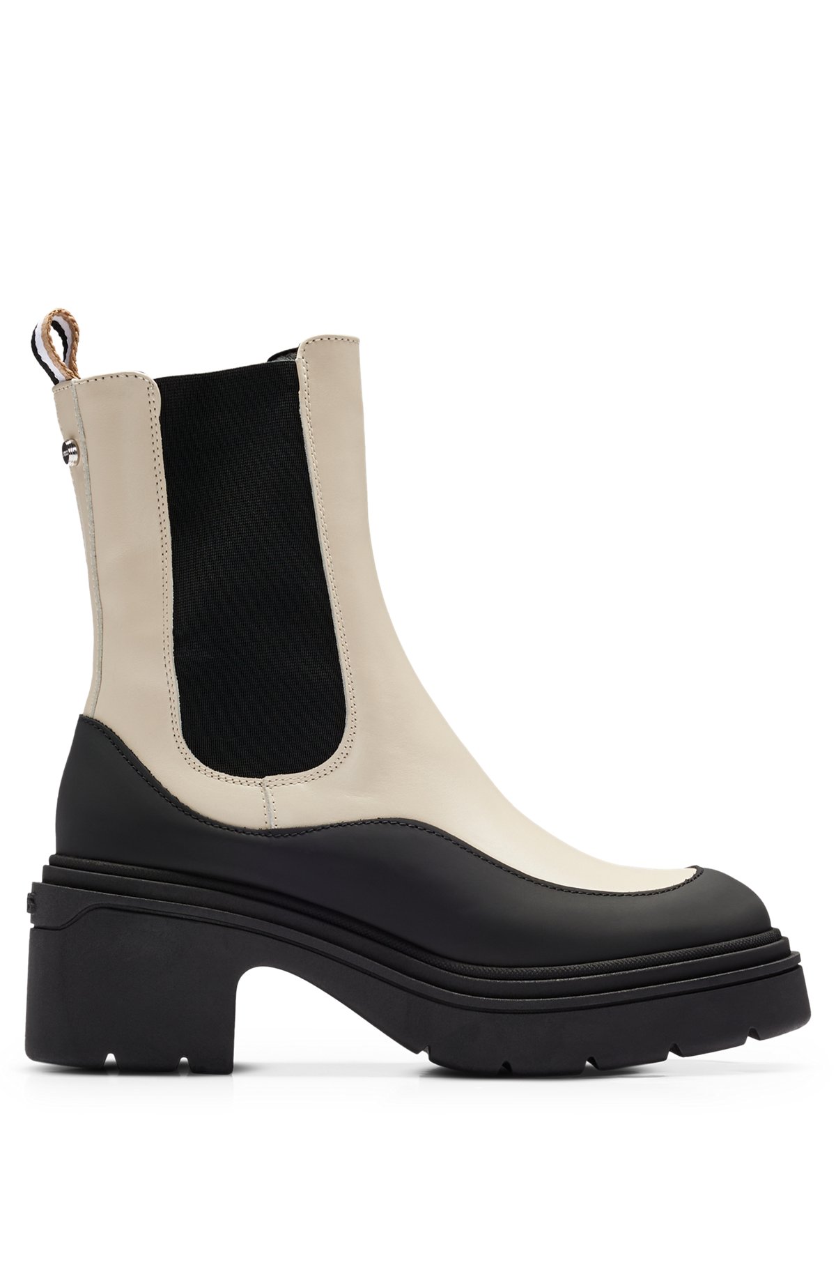 Chelsea boots in smooth leather with chunky sole, Light Beige