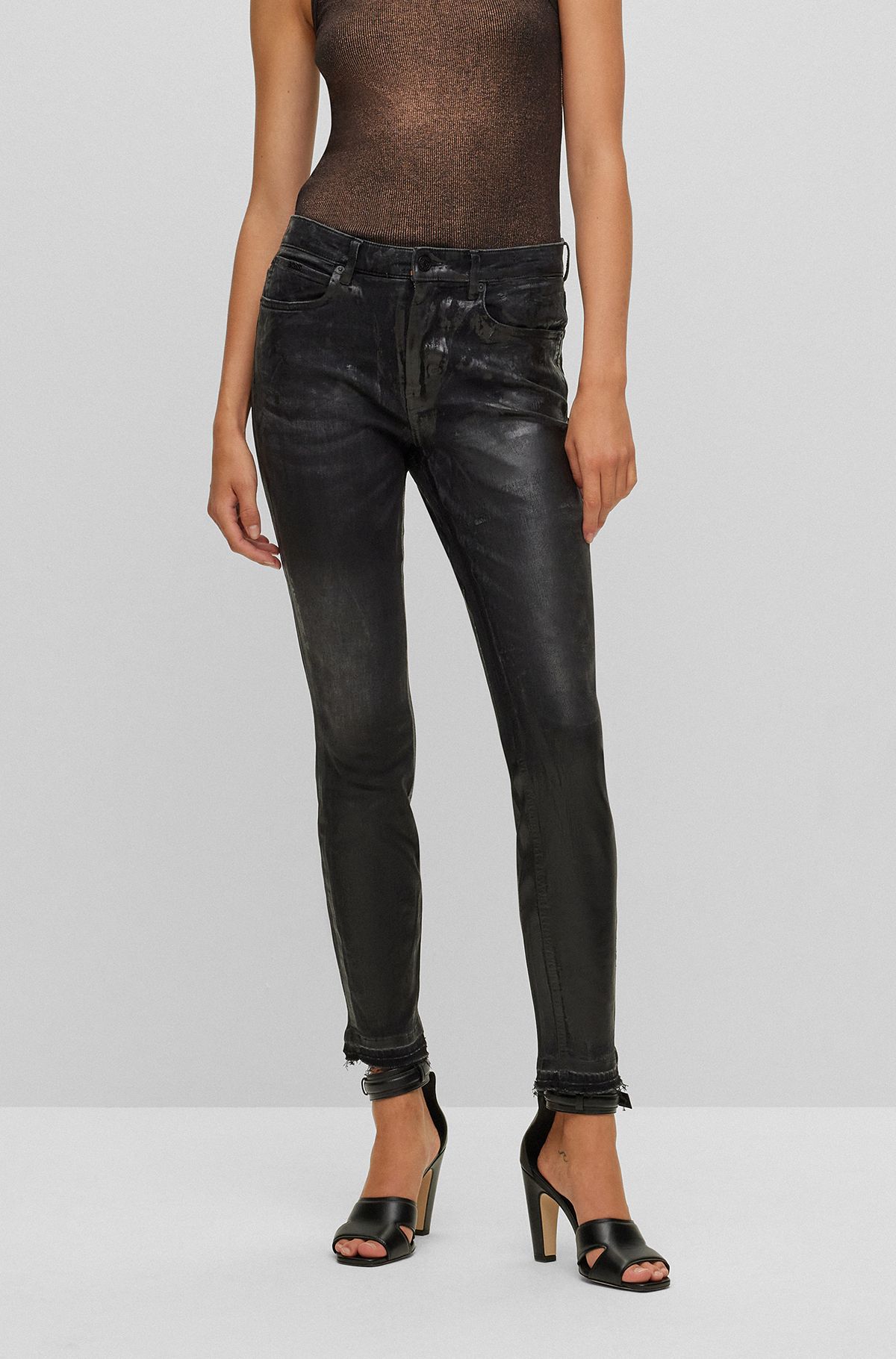 Mid-rise cropped jeans in black stretch denim, Black