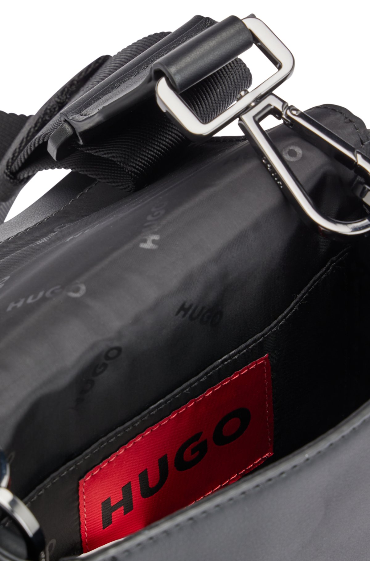 with buckle bag stacked-logo - HUGO Reporter