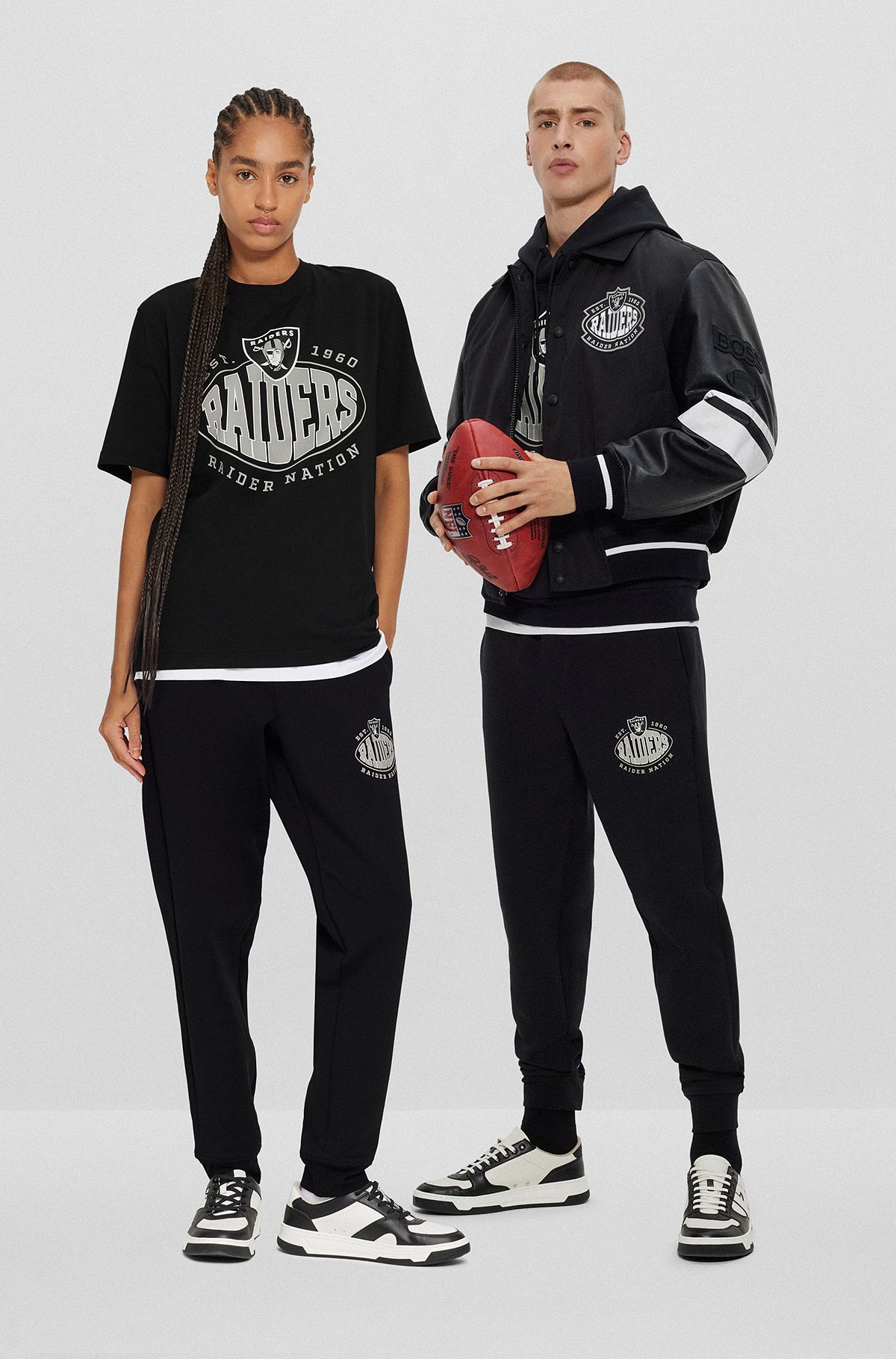 Спортивные брюки из смесового хлопка с логотипом коллаборации BOSS x NFL, Raiders