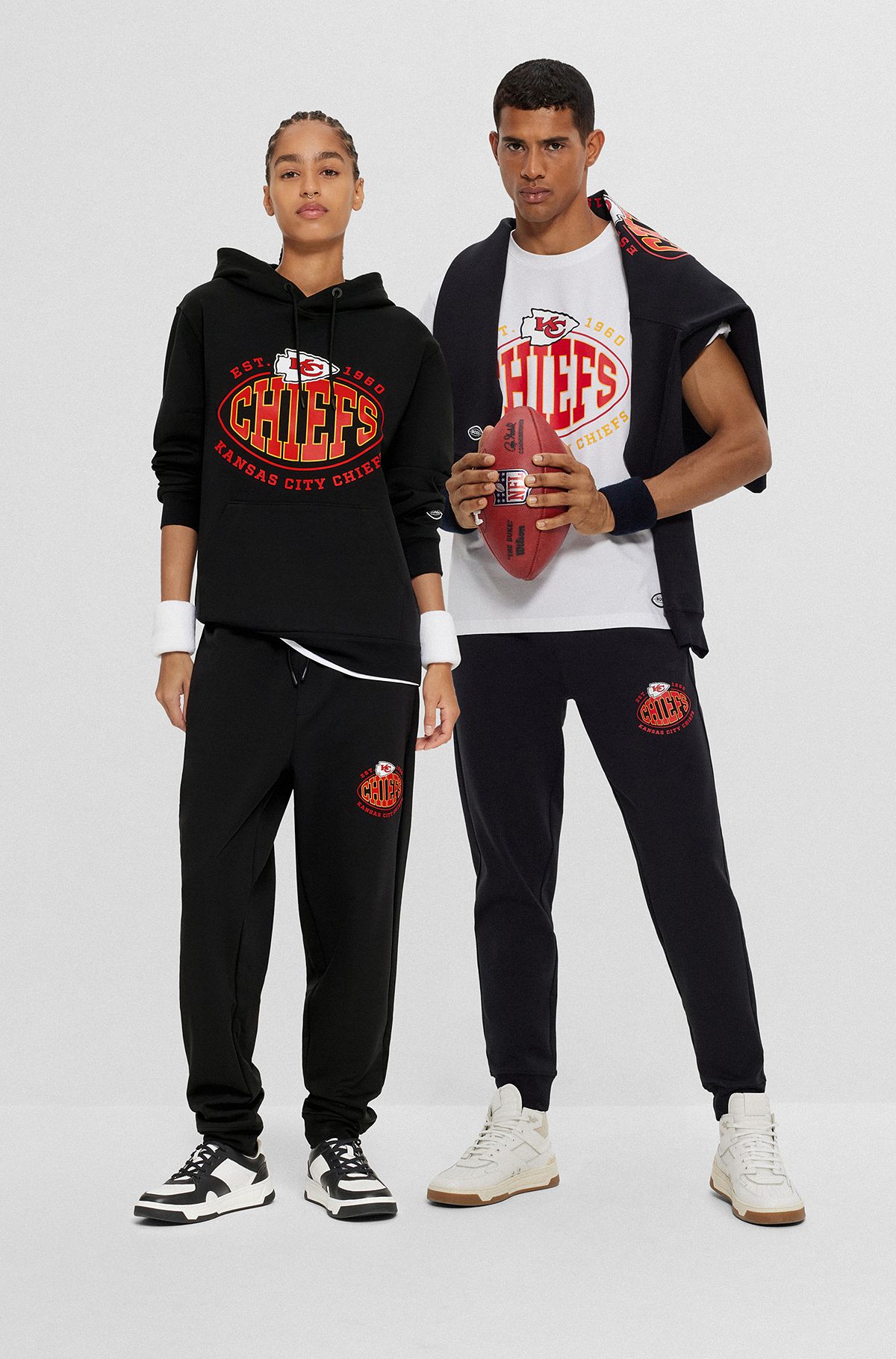 Спортивные брюки из смесового хлопка с логотипом коллаборации BOSS x NFL, Chiefs