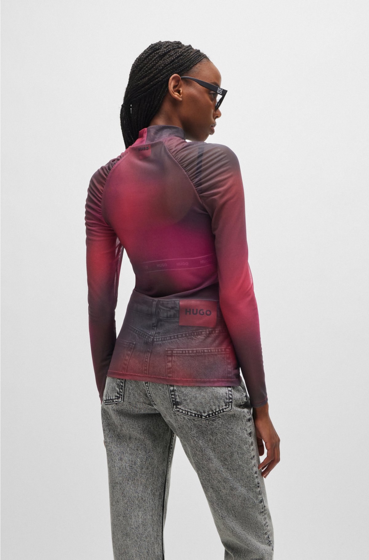 Long-sleeved slim-fit top in stretch mesh, Pink Patterned