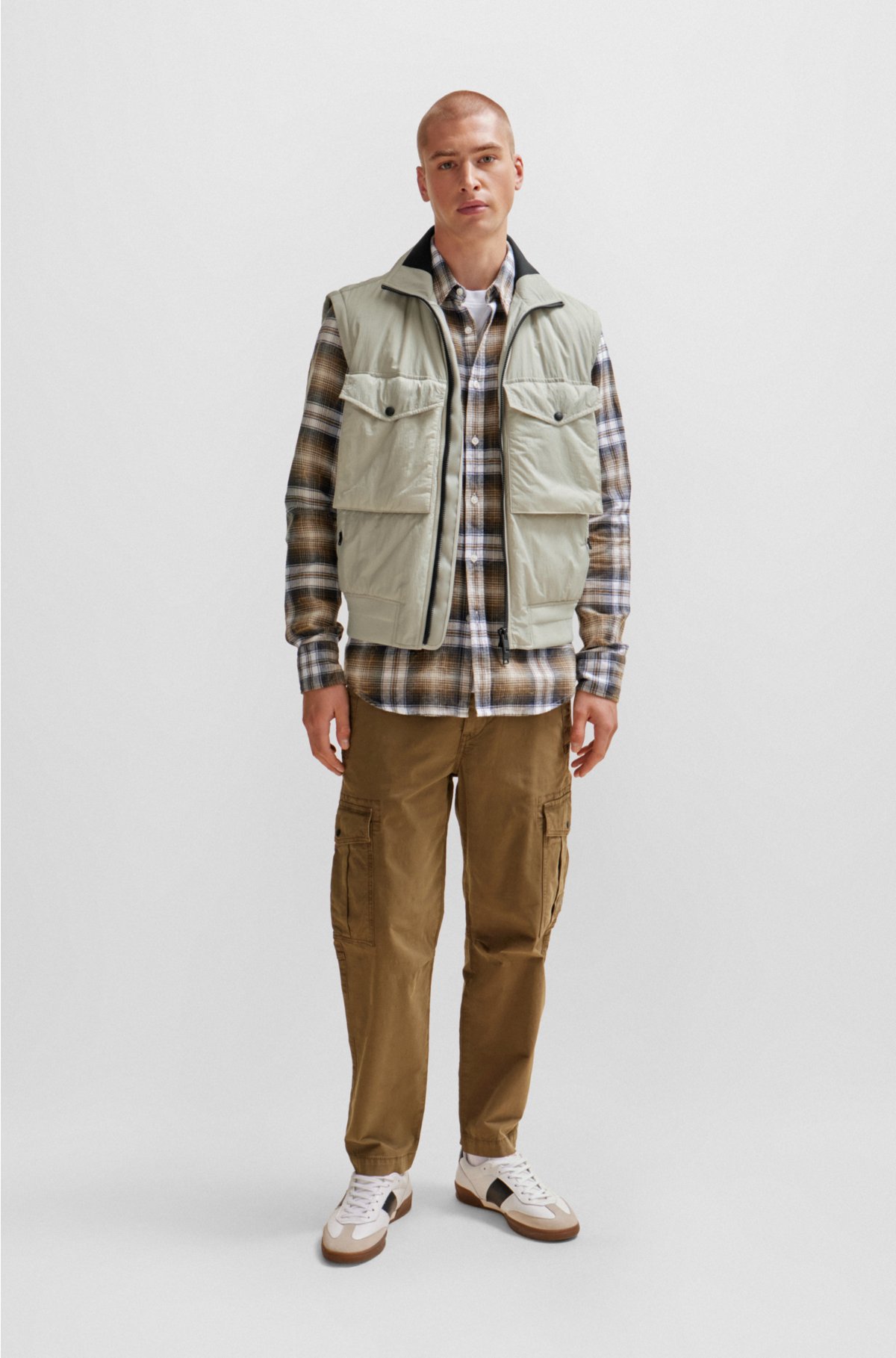 Water-repellent bomber jacket with detachable sleeves, Natural
