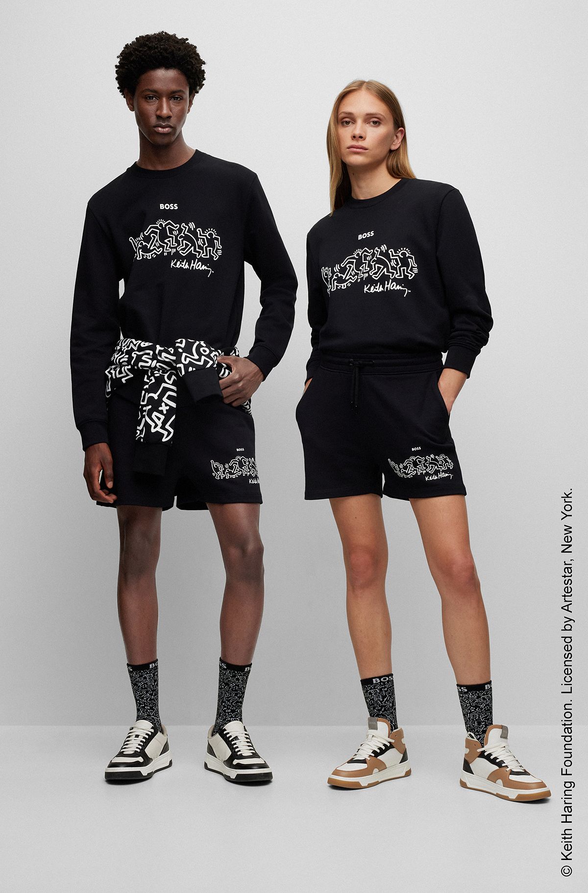 BOSS x Keith Haring genderneutraal sweatshirt in een katoenmix met speciaal artwork, Zwart