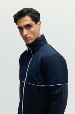 BOSS - Hybrid-Kapuzenjacke mit Paspeln und erhabenem Logo 