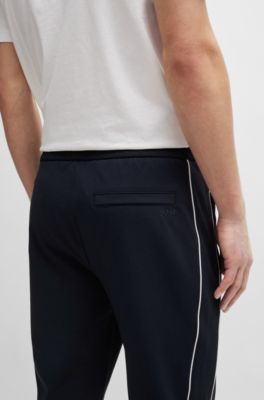 BOSS - Regular-Fit Jogginghose mit kontrastfarbenen Paspeln 
