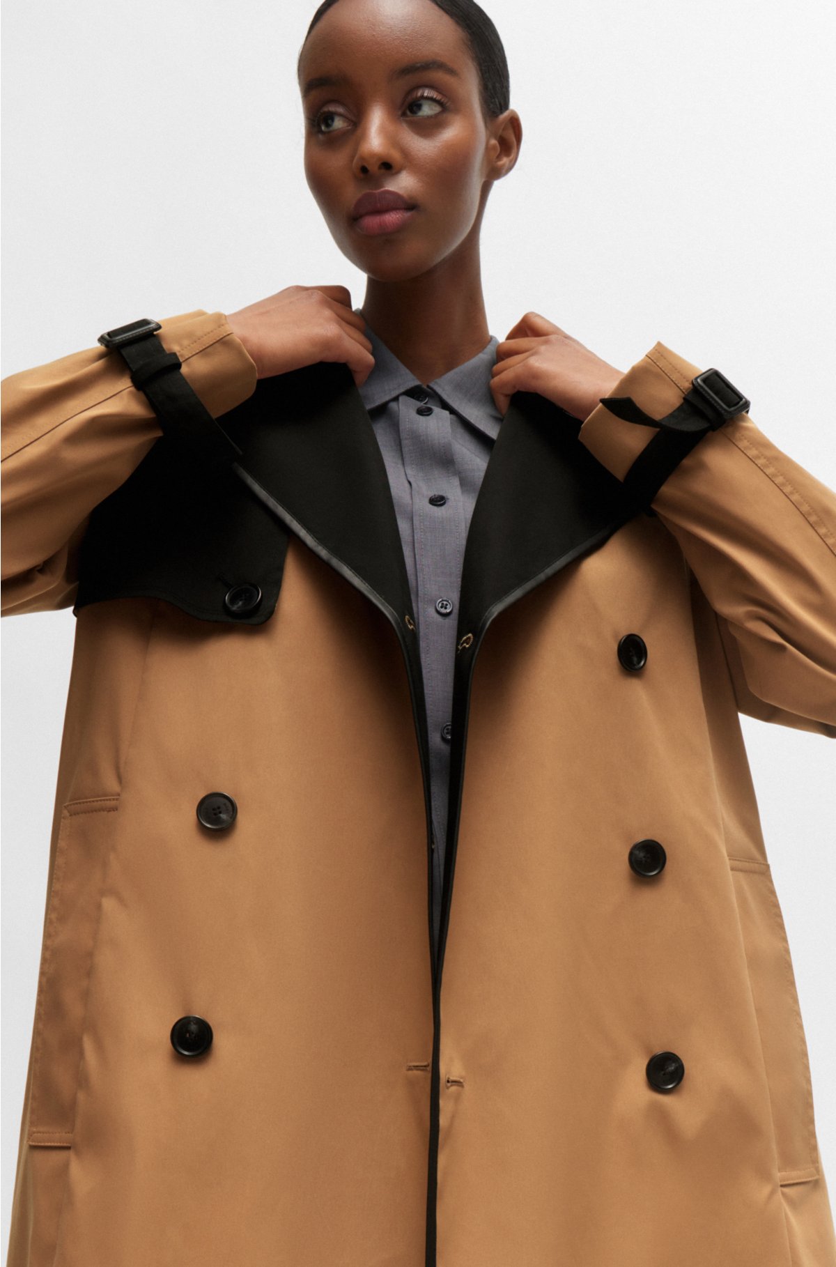 Water-repellent trench coat with contrast details, Brown