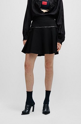 Мини-юбка стандартного кроя с отделкой заклепками, Черный