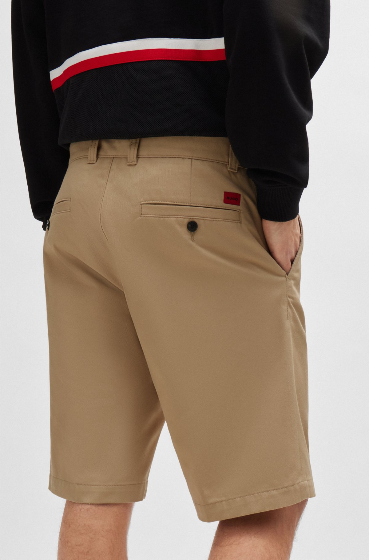 Regular-fit shorts with slim leg and buttoned pockets, Beige