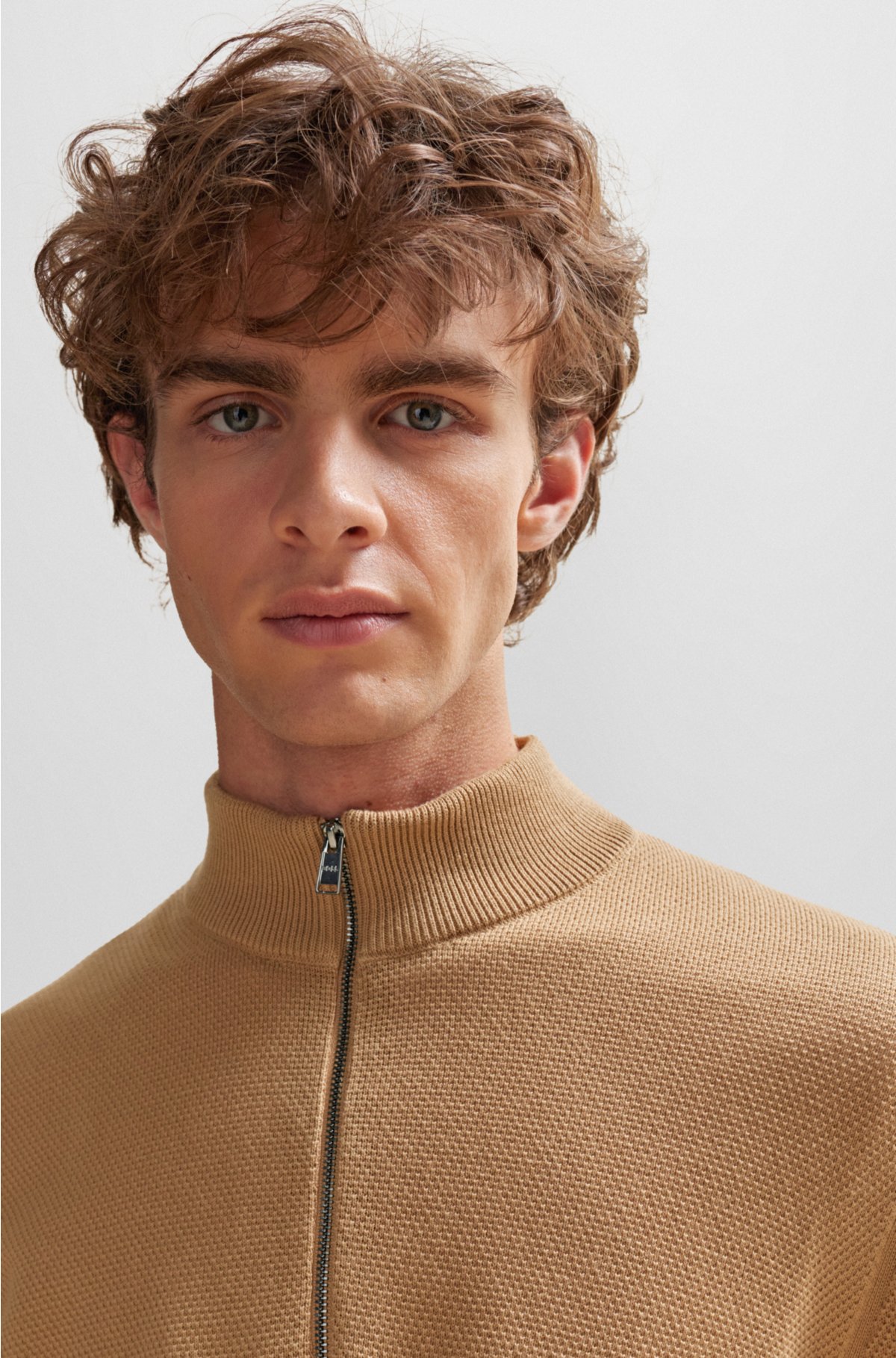 Zip-neck sweater in micro-structured cotton, Beige