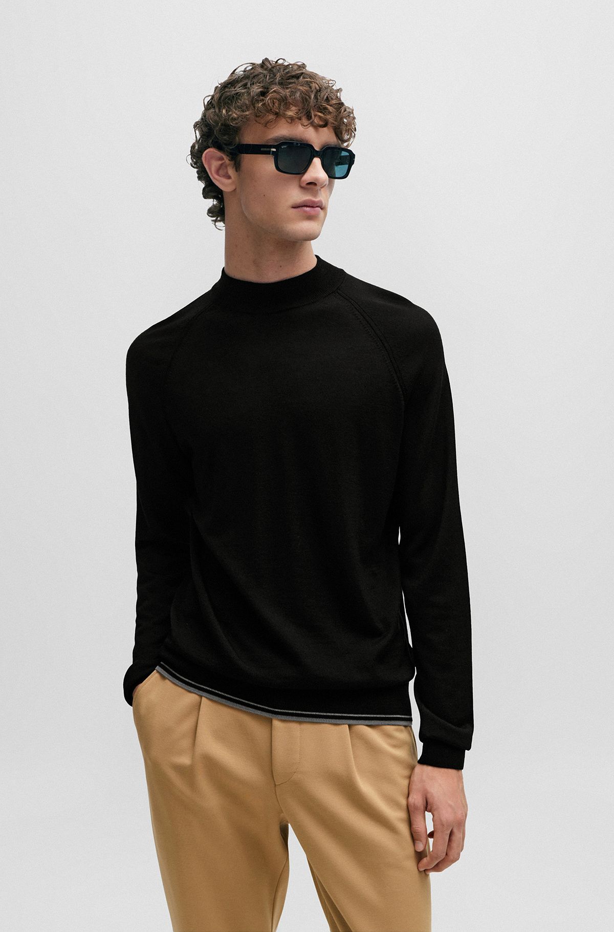 Mock-neck sweater in a wool blend, Black