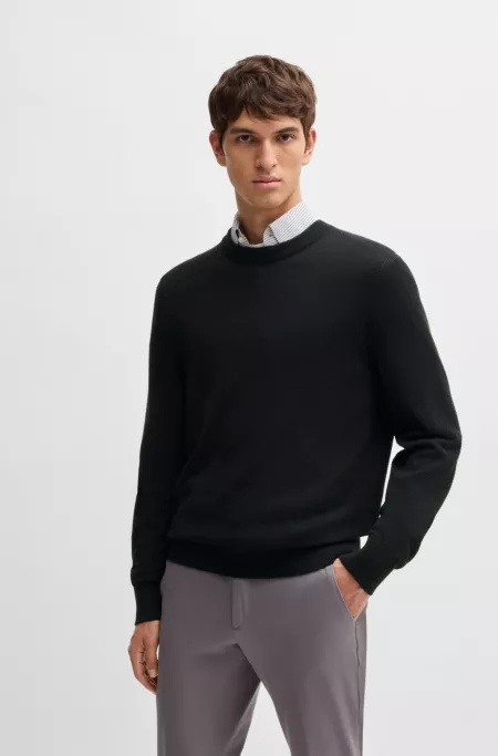 Micro-structured sweater in cotton