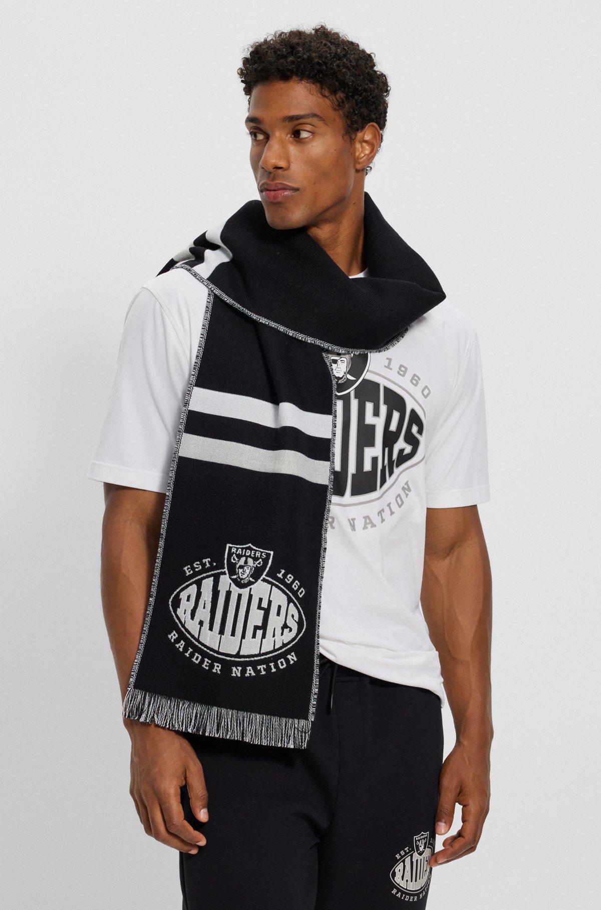 BOSS x NFL Schal mit Logo und Team-Branding, Raiders