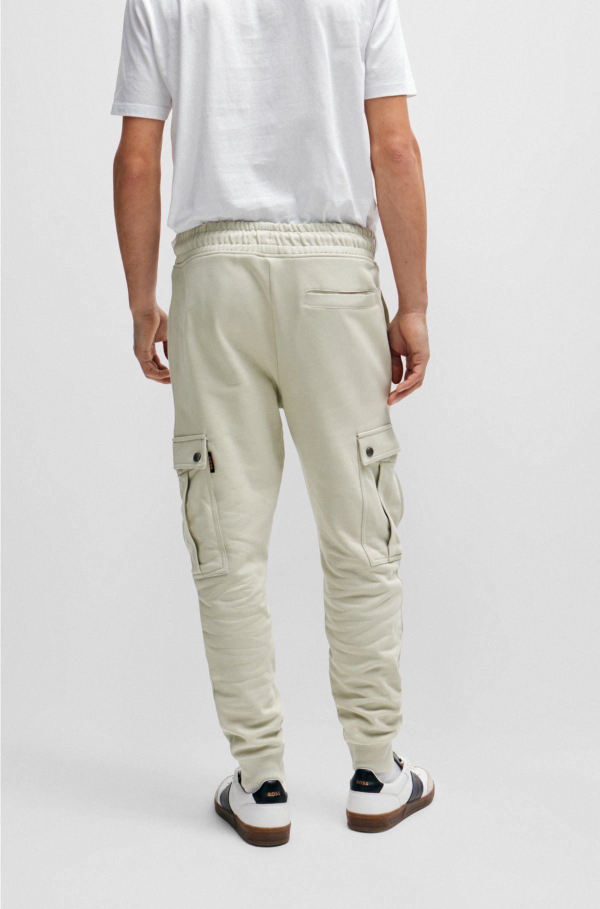 Pantalón de chandal tipo jogger 100% algodón