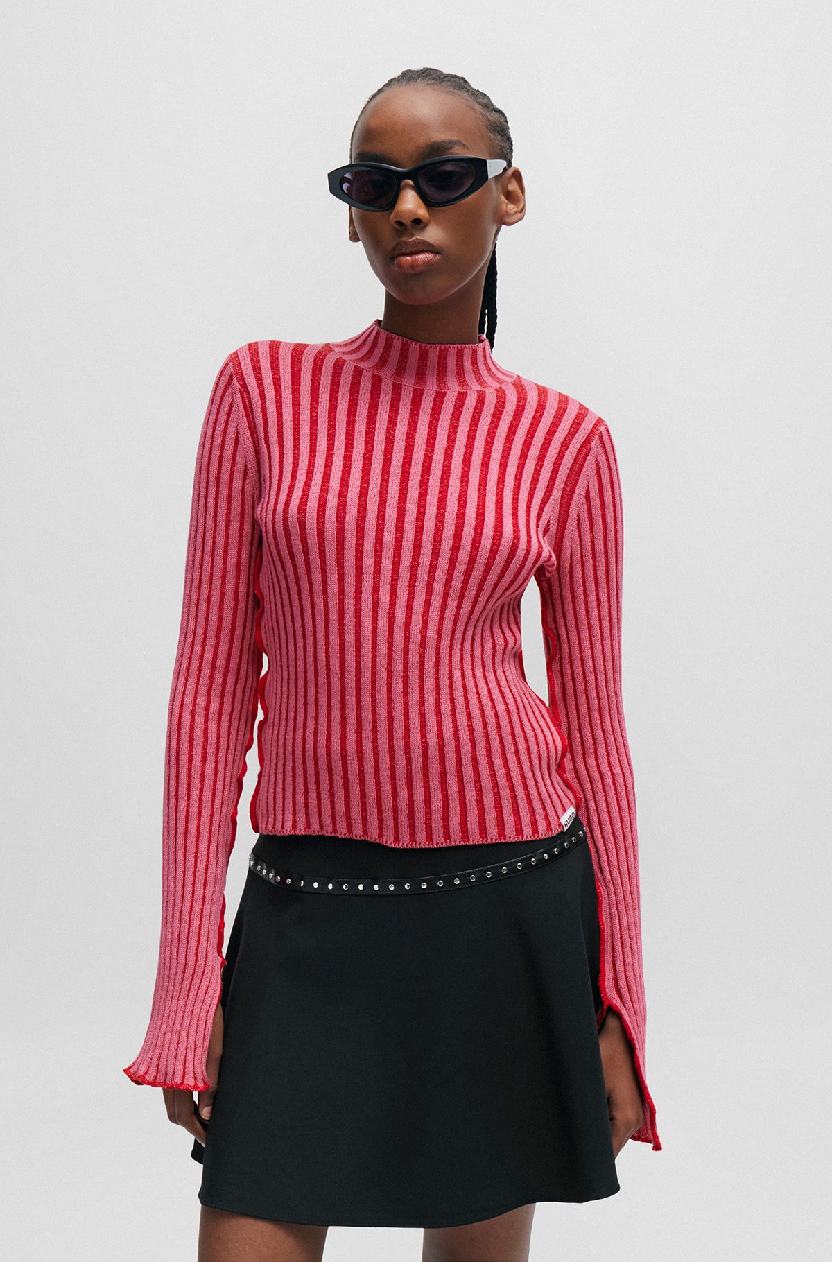 Mock-neck sweater in ribbed cotton with frilled seams, Pink