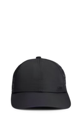 Water-repellent six-panel cap with metal logo, Black