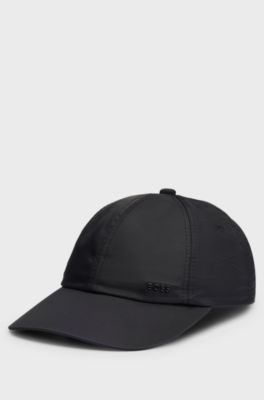 Water-repellent six-panel cap with metal logo, Black