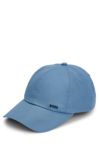 Wasserabweisende Cap mit sechs Bahnen und Metall-Logo, Blau