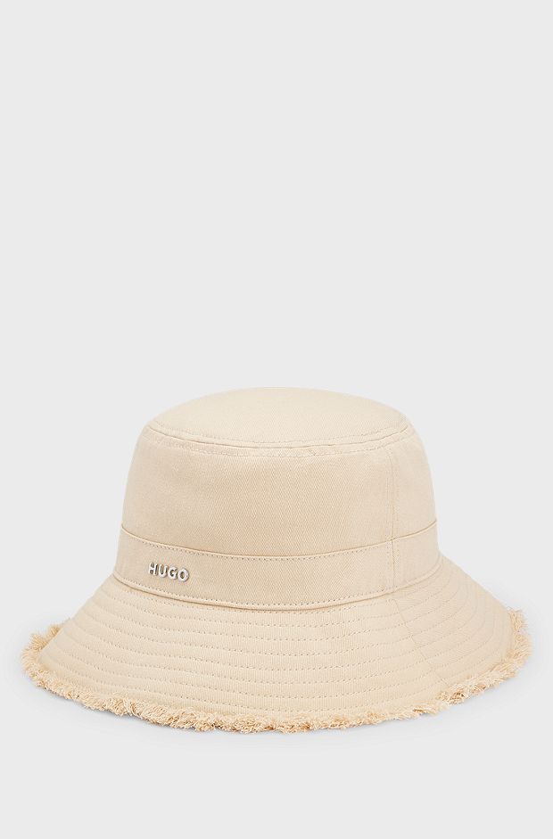 Cotton-twill camping hat with logo and fringing, Light Beige
