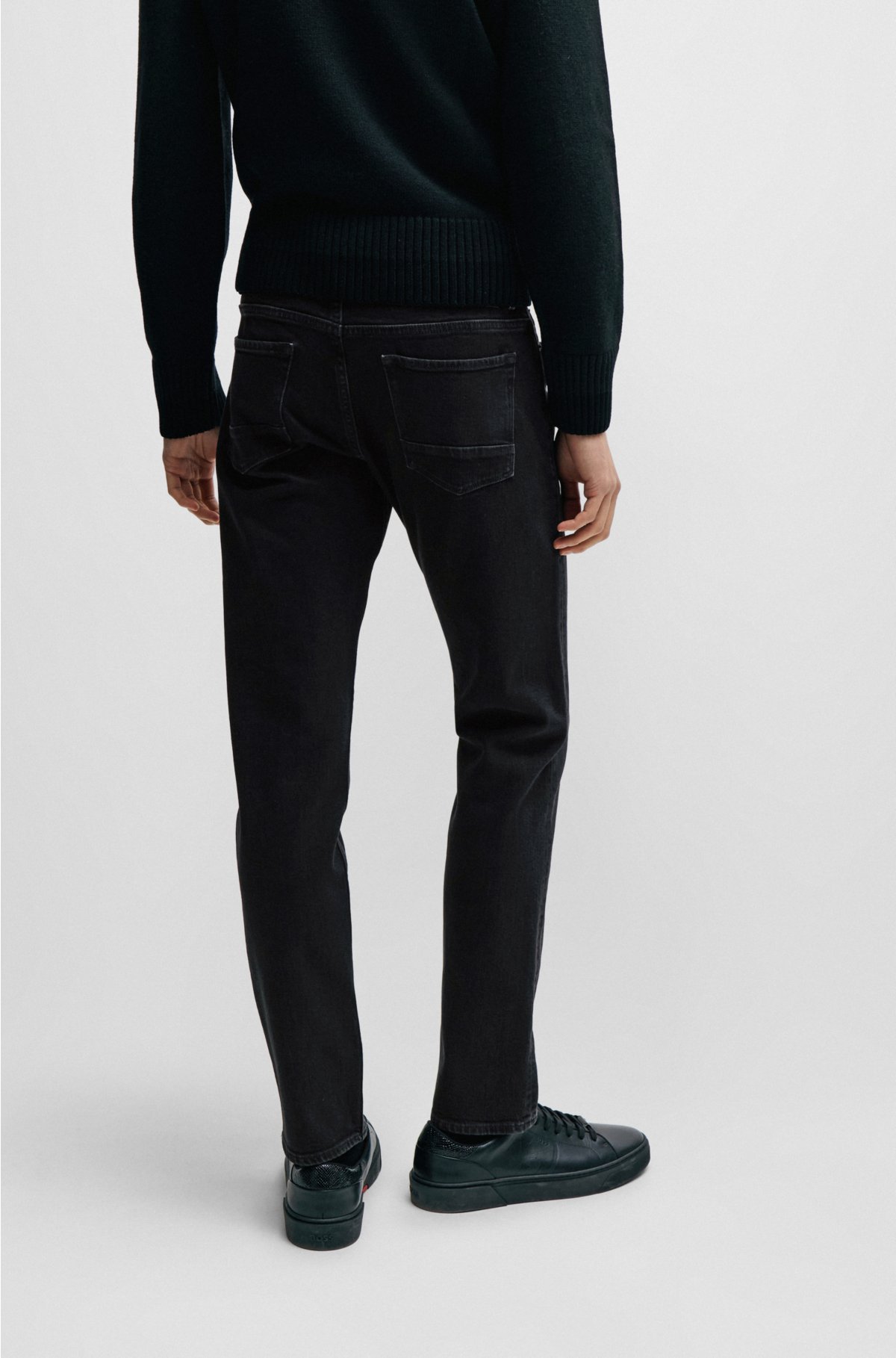 Slim-fit jeans in black Italian selvedge denim, Dark Grey