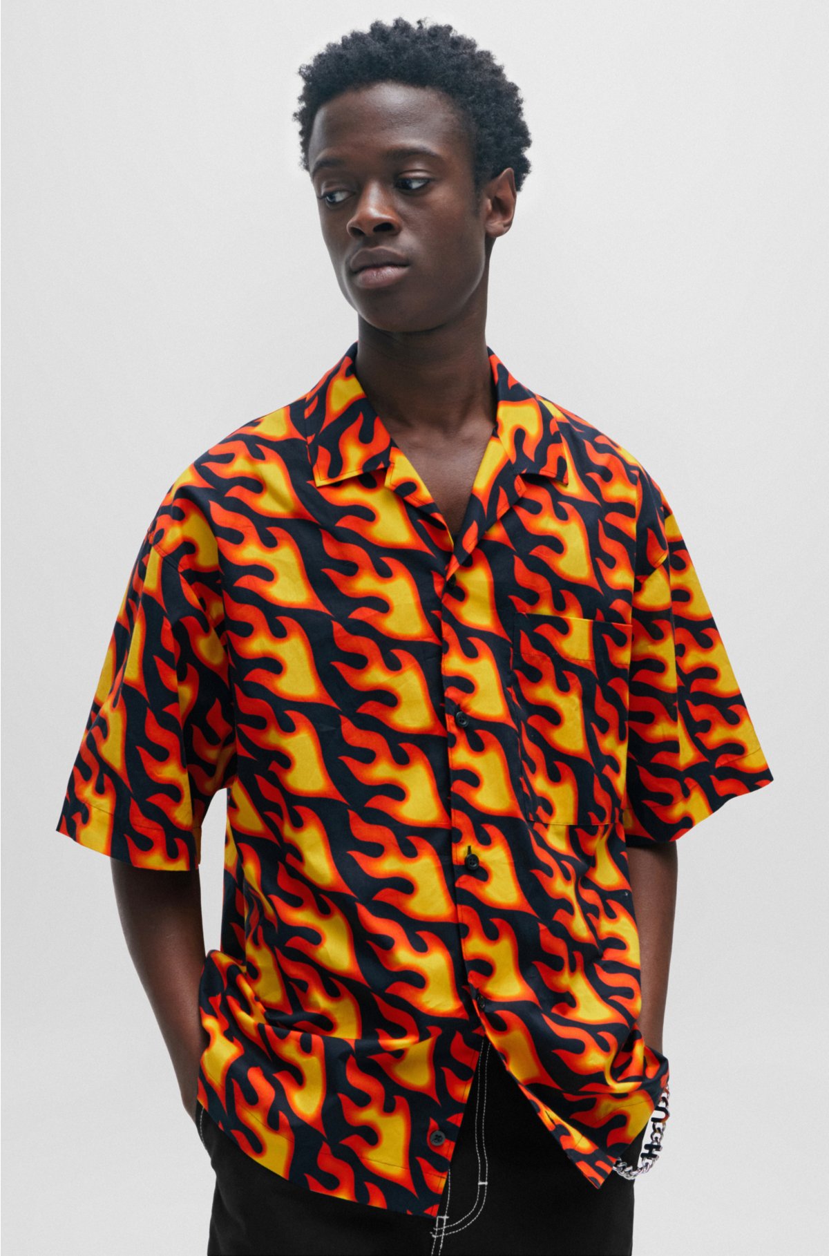 Oversized-fit short-sleeved shirt in seasonal print, Patterned