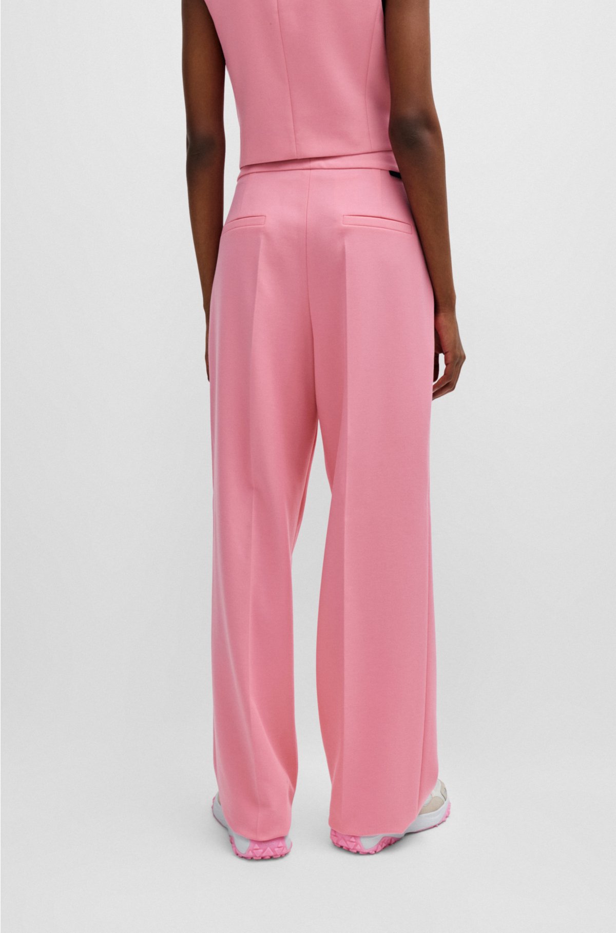 Relaxed-fit trousers in stretch fabric with front pleats, light pink