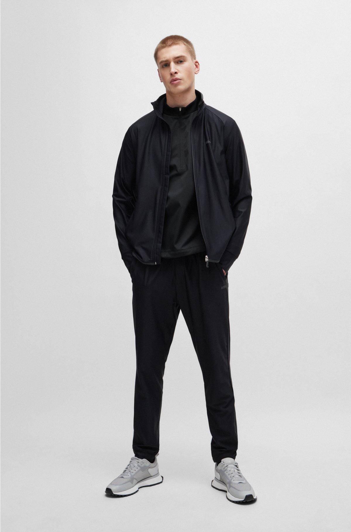 Water-repellent popover jacket with logo detail, Black