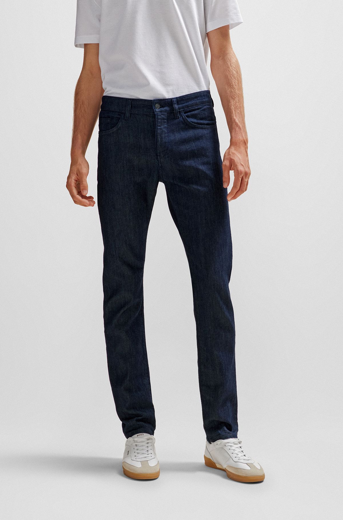 Slim-fit jeans van blauw denim met mechanische stretch, Donkerblauw