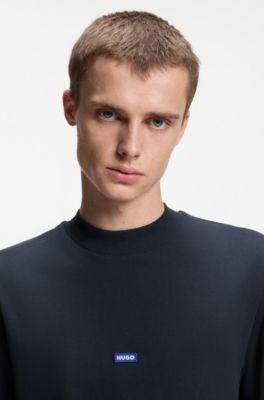 T-shirt in cotone con collo a coste e targhetta con logo, Blu scuro