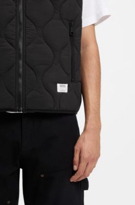 Water-repellent quilted gilet with logo patch, Black