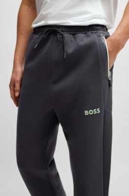 BOSS - Jogginghose mit unversäuberten Säumen und erhabenem 3D-Logo 
