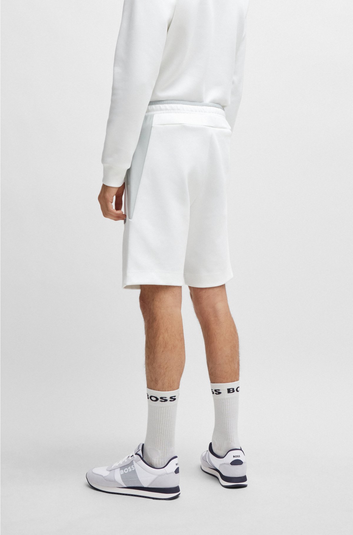 Cotton-blend shorts with 3D-moulded logo, White