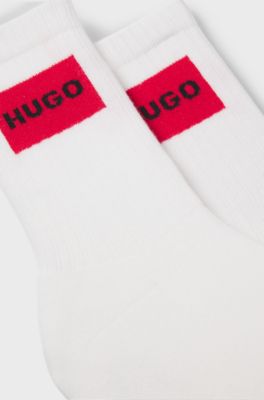 Lot de deux paires de chaussettes courtes &agrave; logos rouges, Blanc