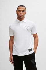 BOSS x NFL Poloshirt aus Baumwolle mit Metallic-Print, Weiß
