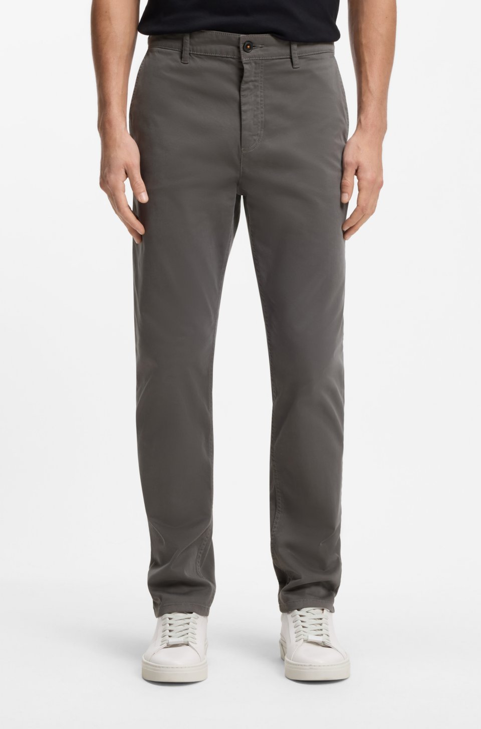 Tapered-fit chinos