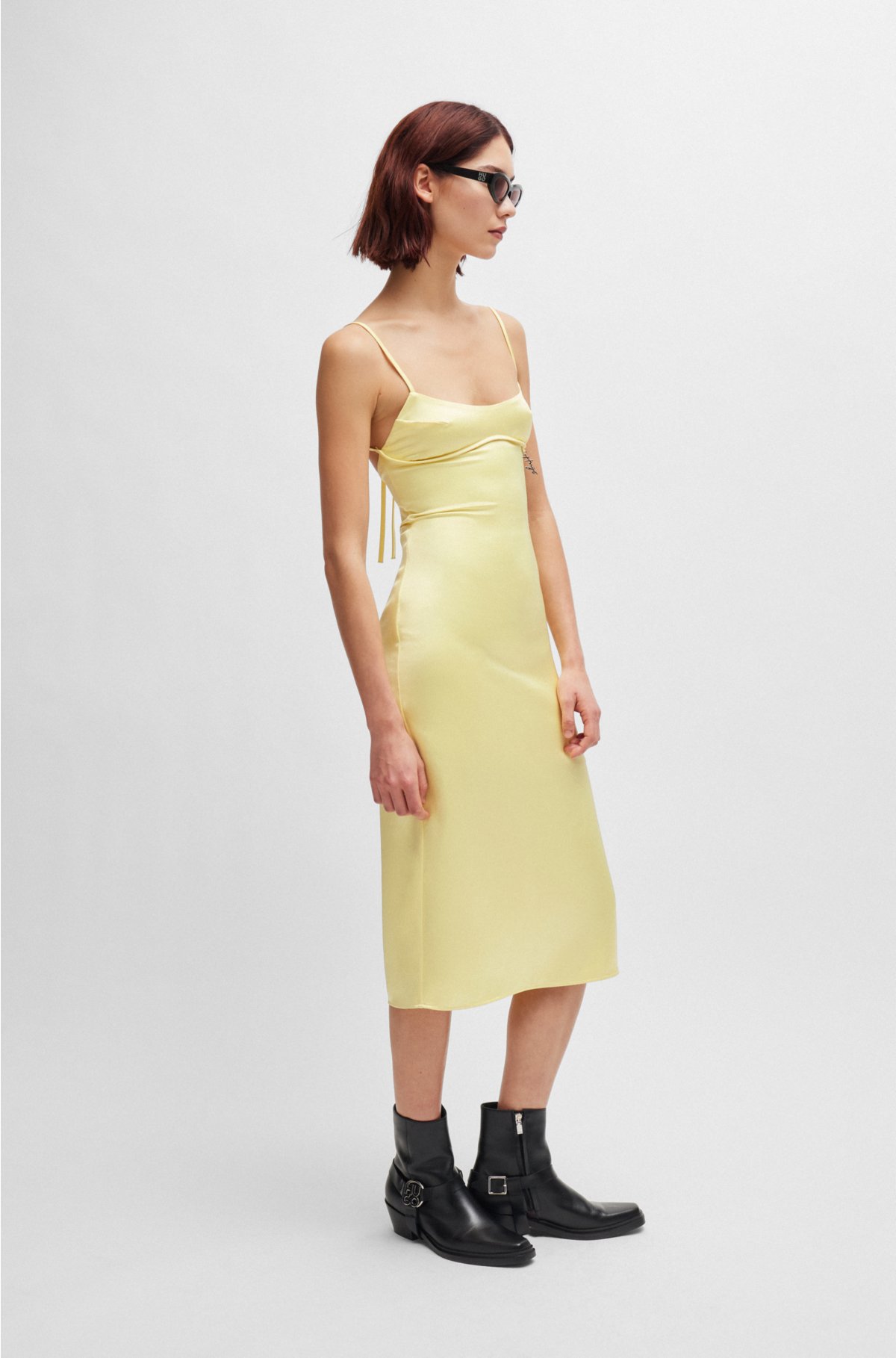 Slim-fit dress in satin with logo trim, Light Yellow