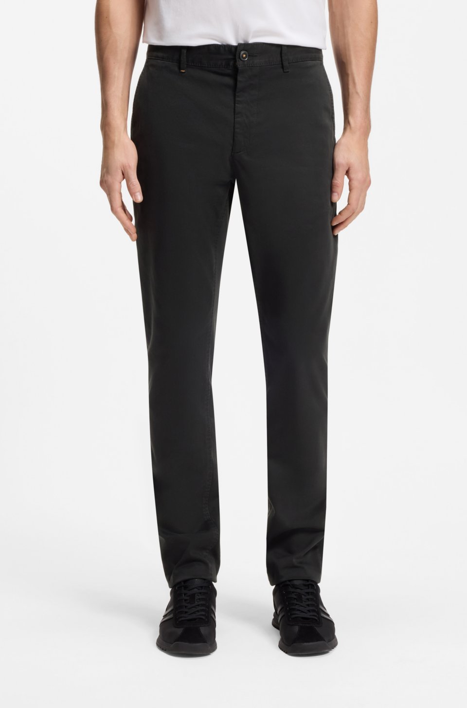 Slim-fit chinos