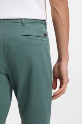 Slim-Fit Hose aus &uuml;berf&auml;rbtem elastischem Satin, Gr&uuml;n