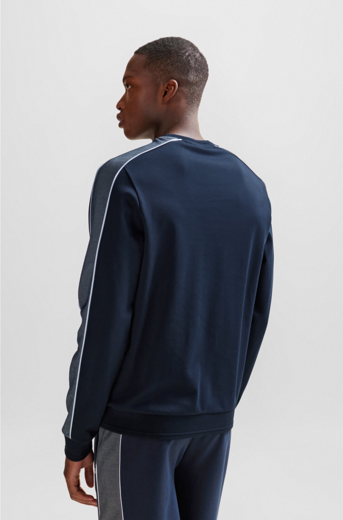 Cotton-blend regular-fit sweatshirt with embroidered logo, Dark Blue