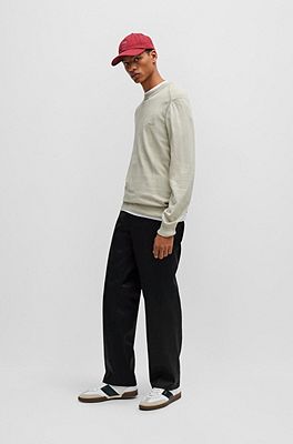 hbeu50511235_001_300?qlt=80&  