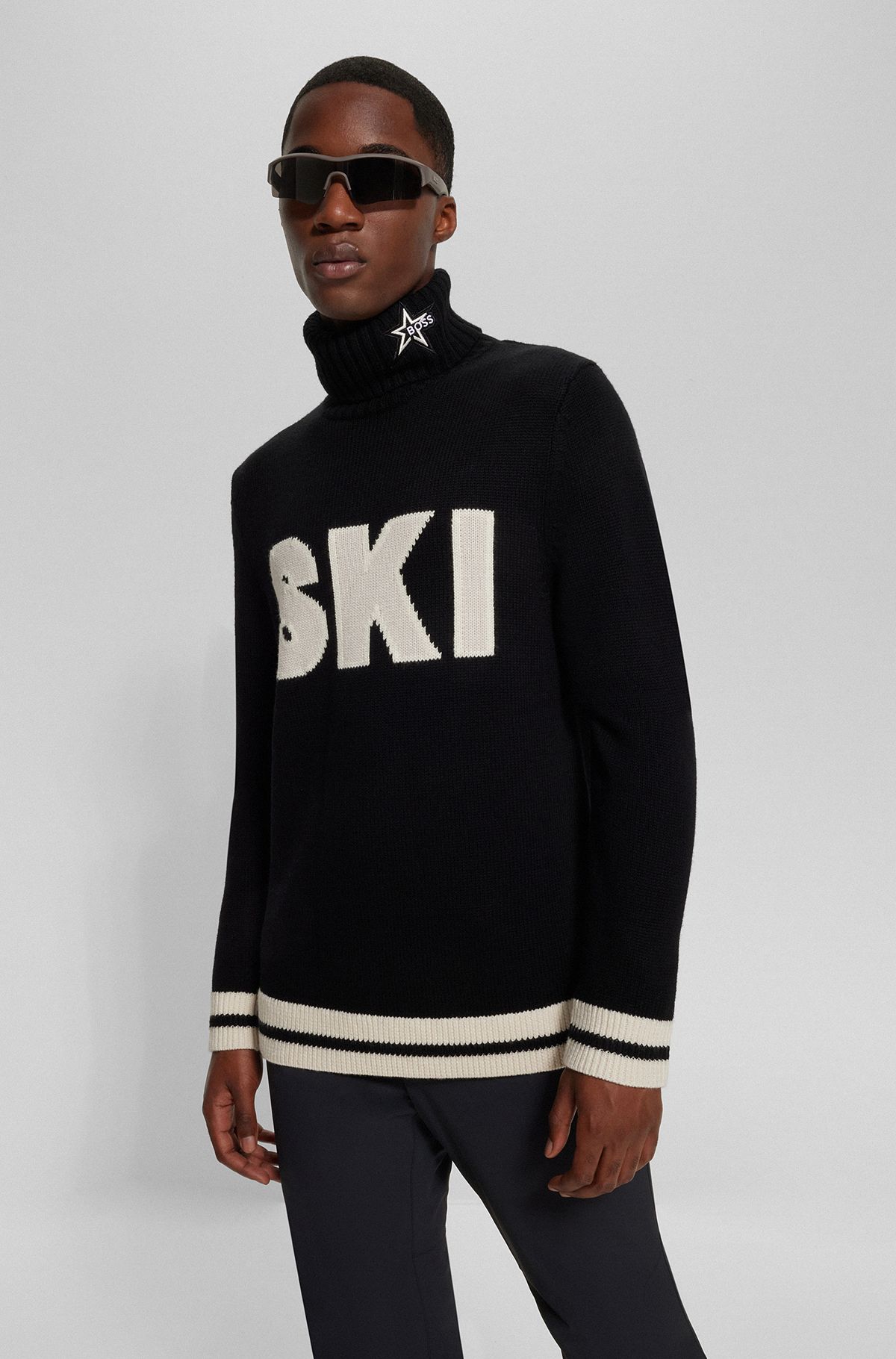 BOSS x Perfect Moment-sweater i ny uld med “ski”-slogan, Sort