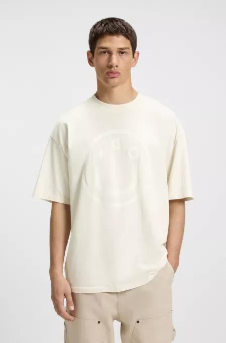 Oversized-fit T-shirt in cotton with new-season logo