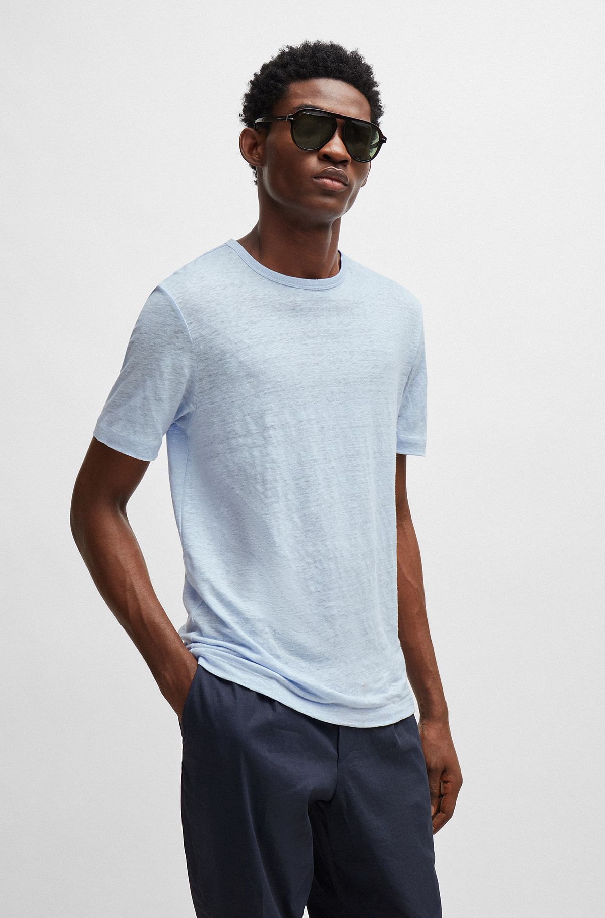 Regular-fit T-shirt in linen, Light Blue