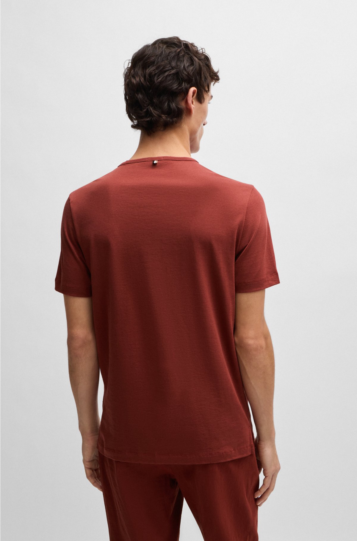 Cotton-blend regular-fit T-shirt with ergonomic seams, Brown